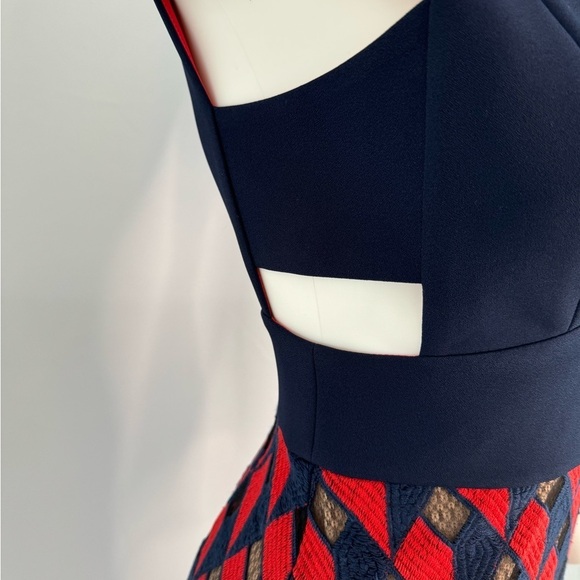 BCBG MaxAzria  Rosalina Woven V-Neck Peplum Dress Size 0 NWT - Picture 11 of 16